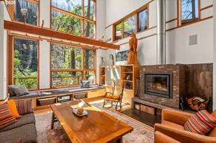 49348 McKenzie Hwy, Vida, OR 97488 - Photo 37