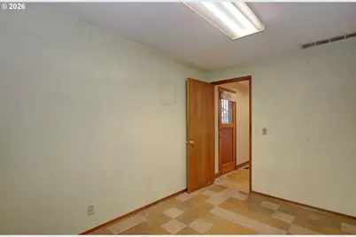 14351 NE San Rafael St, Portland, OR 97230 - Photo 7