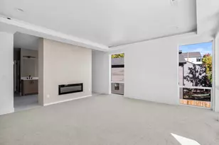 9053 NW Kearney Ave, Portland, OR 97229 - Photo 15