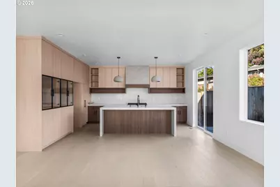 9053 NW Kearney Ave, Portland, OR 97229 - Photo 3