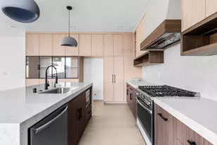9053 NW Kearney Ave, Portland, OR 97229 - Photo 5