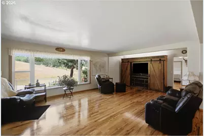 27085 Greenville Rd, Sweet Home, OR 97386 - Photo 15
