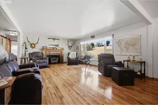 27085 Greenville Rd, Sweet Home, OR 97386 - Photo 13