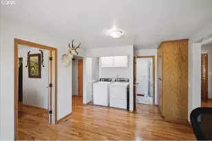 27085 Greenville Rd, Sweet Home, OR 97386 - Photo 31