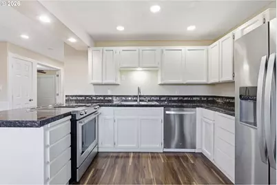 1010 NW 135th St #D, Vancouver, WA 98685 - Photo 3