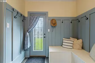 824 W Nebo St, Roseburg, OR 97471 - Photo 7