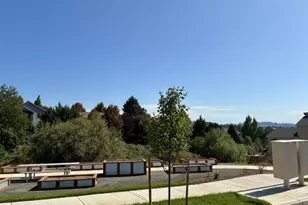 496 NW Valleys Edge St, McMinnville, OR 97128 - Photo 5