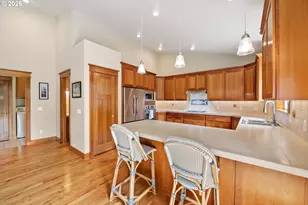 33302 Neacoxie Ln, Warrenton, OR 97146 - Photo 11