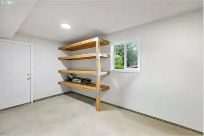 9375 SW Pine St, Beaverton, OR 97005 - Photo 37