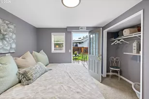 9375 SW Pine St, Beaverton, OR 97005 - Photo 27