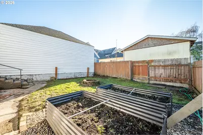 304 Crawford St, Kelso, WA 98626 - Photo 37