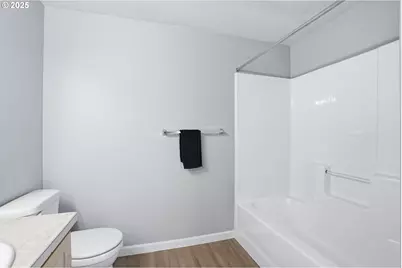 790 NW 185th Ave #303, Beaverton, OR 97006 - Photo 23