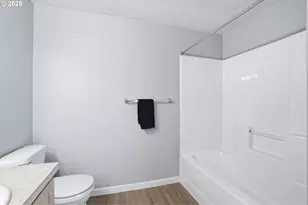 790 NW 185th Ave, Beaverton, OR 97006 - Photo 23