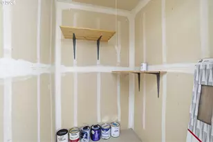 790 NW 185th Ave, Beaverton, OR 97006 - Photo 33