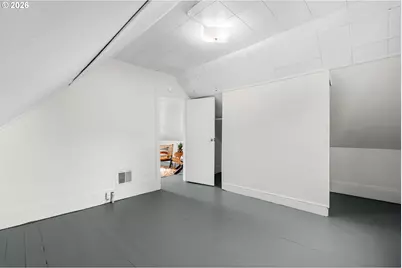 9039 N Richmond Ave, Portland, OR 97203 - Photo 31