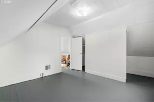 9039 N Richmond Ave, Portland, OR 97203 - Photo 31