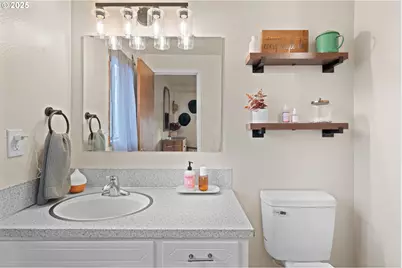 6020 Valley View Rd NE, Silverton, OR 97381 - Photo 23