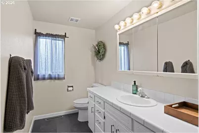 6020 Valley View Rd NE, Silverton, OR 97381 - Photo 25