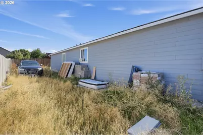 359 SW Madison St, Madras, OR 97741 - Photo 27