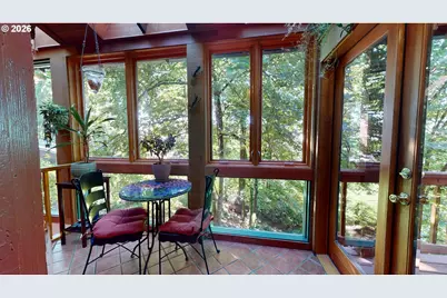 411 Perry St, Springfield, OR 97477 - Photo 19