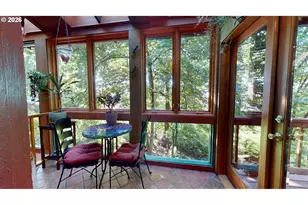 411 Perry St, Springfield, OR 97477 - Photo 19