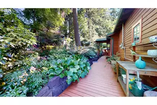 411 Perry St, Springfield, OR 97477 - Photo 37