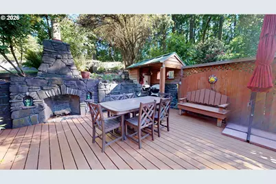 411 Perry St, Springfield, OR 97477 - Photo 29