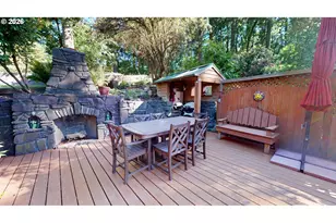 411 Perry St, Springfield, OR 97477 - Photo 29
