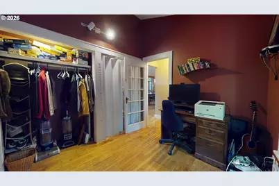 411 Perry St, Springfield, OR 97477 - Photo 17