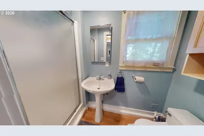 411 Perry St, Springfield, OR 97477 - Photo 25
