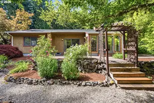 51890 Lake Dr, Scappoose, OR 97056 - Photo 37