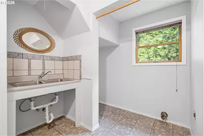 51890 Lake Dr, Scappoose, OR 97056 - Photo 23