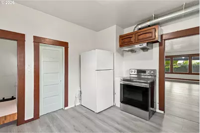 2145 SE Cesar E Chavez Blvd, Portland, OR 97214 - Photo 9