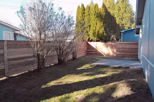 3201 NE 223rd Ave, Fairview, OR 97024 - Photo 5