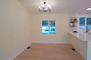 3201 NE 223rd Ave, Fairview, OR 97024 - Photo 9