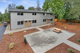 3320 SE 90th Pl, Portland, OR 97266 - Photo 7
