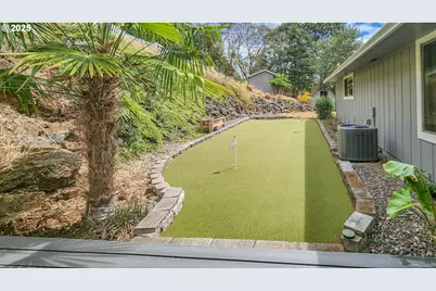 6649 Garden Valley Rd, Roseburg, OR 97471 - Photo 13