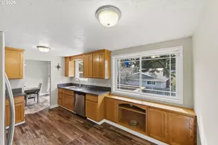 1289 Ford Ln, North Bend, OR 97459 - Photo 7