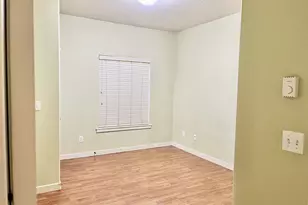 608 NE Roydon Ln, Hillsboro, OR 97006 - Photo 13