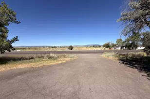 18177 Hwy 395, Lakeview, OR 97630 - Photo 33