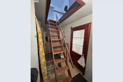 46255 Highway 242, Myrtle Point, OR 97458 - Photo 25