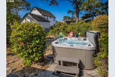 2132 S Columbia St, Seaside, OR 97138 - Photo 41