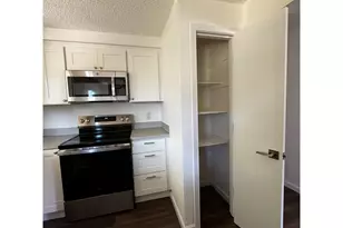 2688 Centennial Blvd, Springfield, OR 97477 - Photo 9