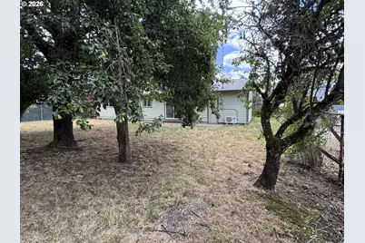 2688 Centennial Blvd, Springfield, OR 97477 - Photo 21