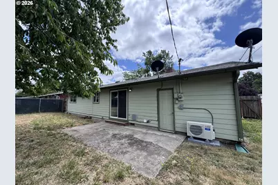 2688 Centennial Blvd, Springfield, OR 97477 - Photo 23