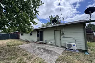 2688 Centennial Blvd, Springfield, OR 97477 - Photo 23