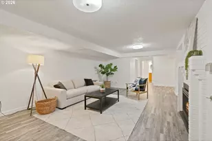 8120 SW Maple Dr, Portland, OR 97225 - Photo 29