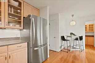 8120 SW Maple Dr, Portland, OR 97225 - Photo 17