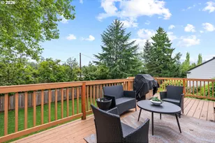 8120 SW Maple Dr, Portland, OR 97225 - Photo 19