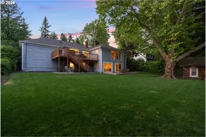 8120 SW Maple Dr, Portland, OR 97225 - Photo 43